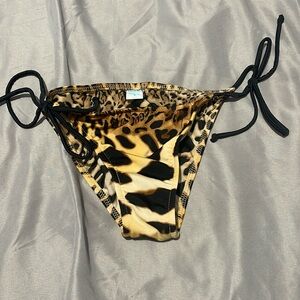 Animal print tie waist bikini bottom